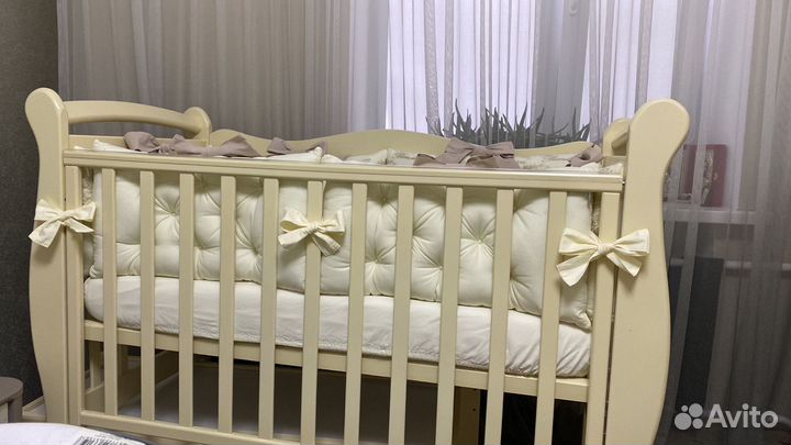 Бортики в кроватку