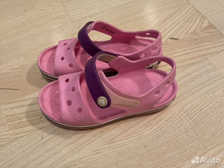 Босоножки Crocs детские