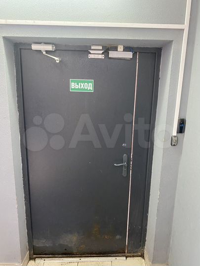 Машиноместо, 15 м²