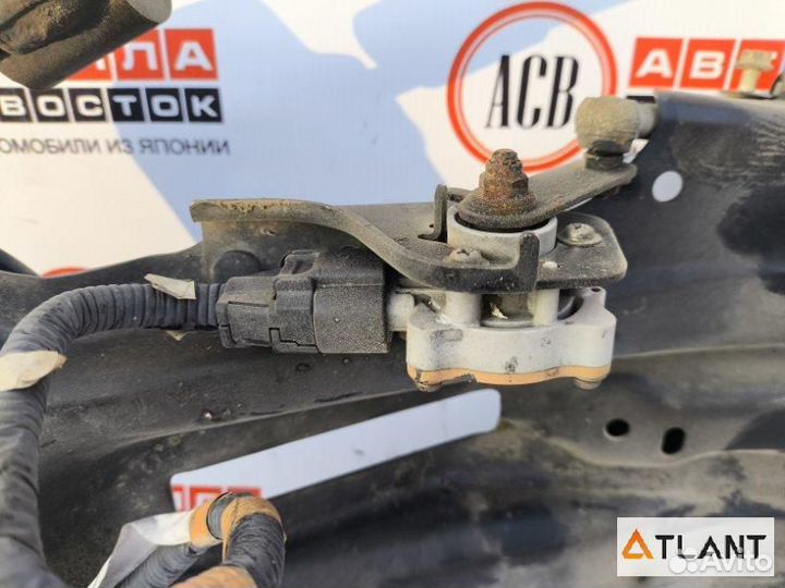 Балка подвески задний toyota harrier