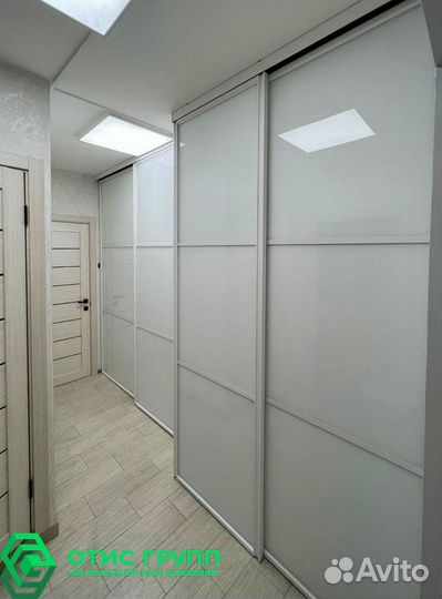 Раздвижные стеклянные перегородки