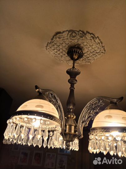 Люстра и бра комплект