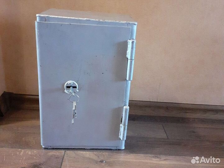 Оружейный сейф для пистолета