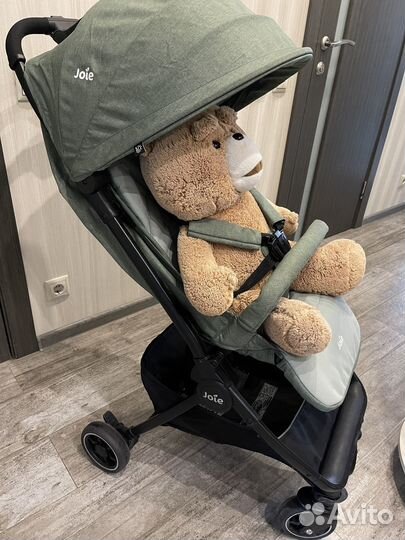 Прогулочная коляска jole pact