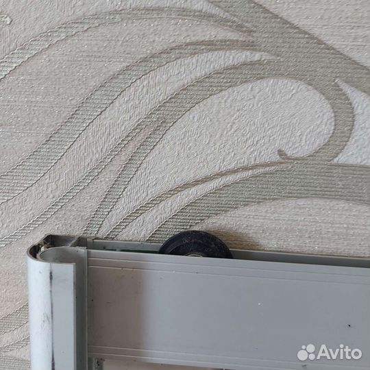 Зеркало техническое на колёсиках