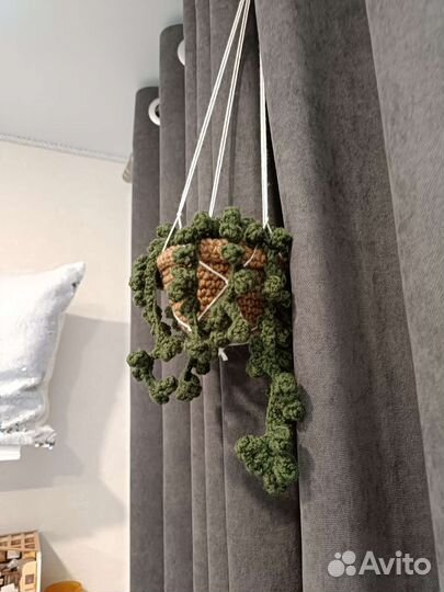 Вязаный цветок