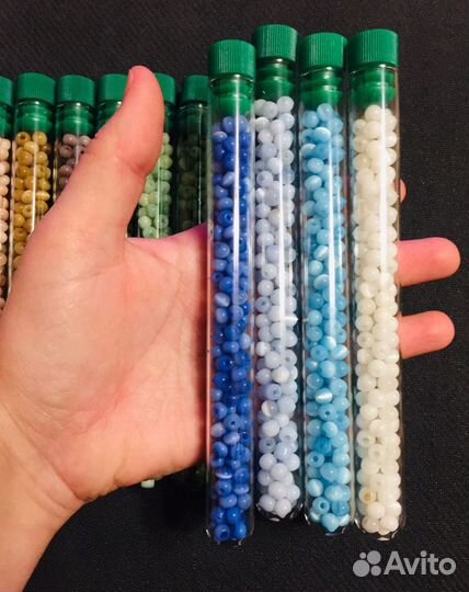 Пробирка стекло с бусинами и без бусин
