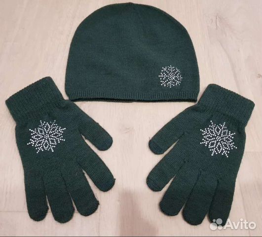 Шапка и перчатки с узором