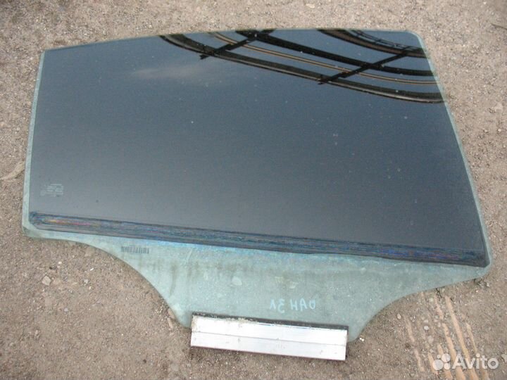 Стекло заднее седан левое/правое Opel Astra H