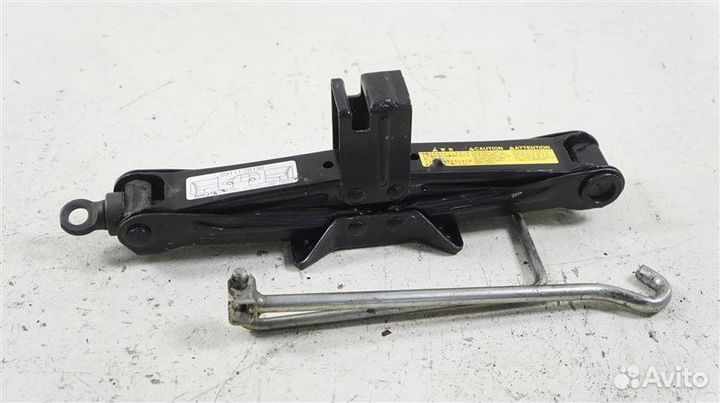 Домкрат Toyota Estima AHR20 2azfe