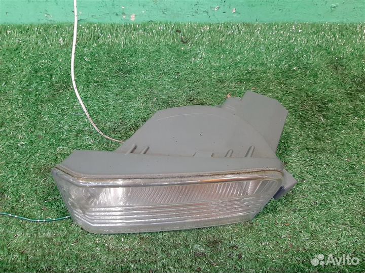 Поворотник левый Toyota RAV4 A2 2003