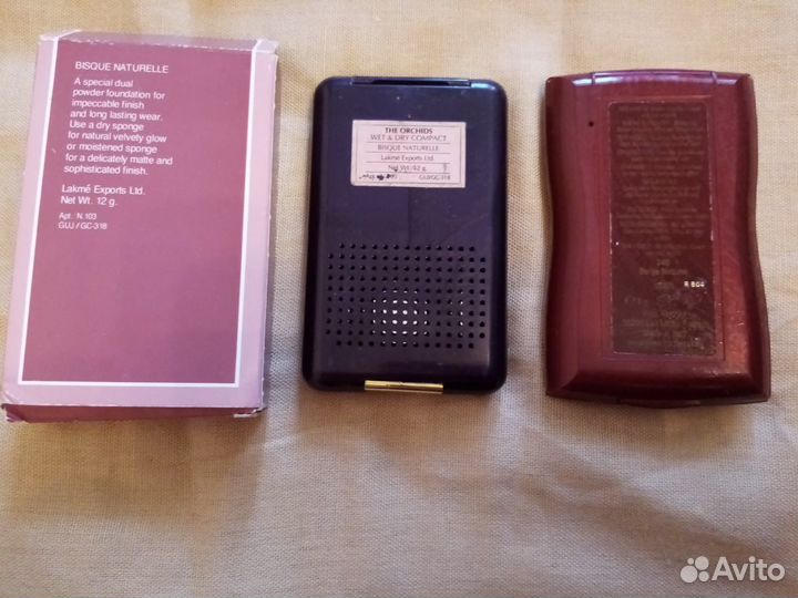 Пудреницы винтаж Ив Роше и Orchids Lacme