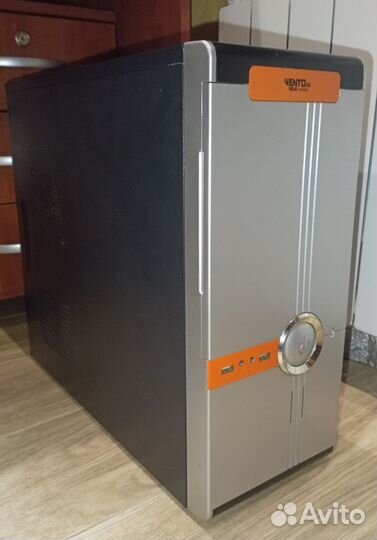 Системный блок / gt740 / Intel E8400 / 4Гб