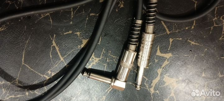Комбоусилитель deviser TB-15