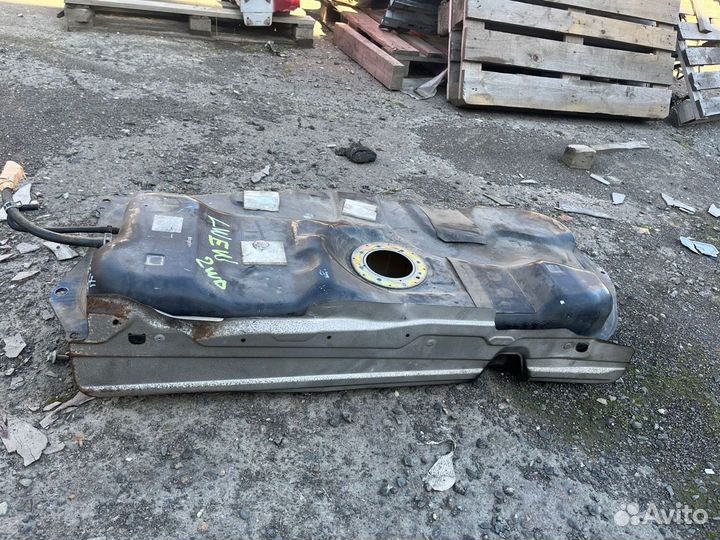 Бак топливный Б/У L08142110C