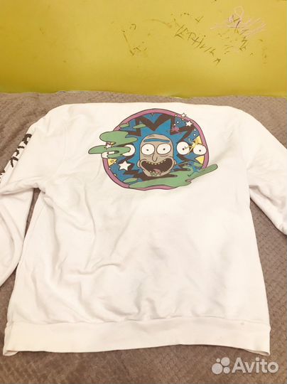 Худи Rick and Morty
