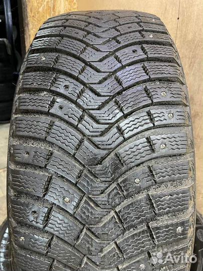 Michelin X-Ice North 2 235/55 R19 105T