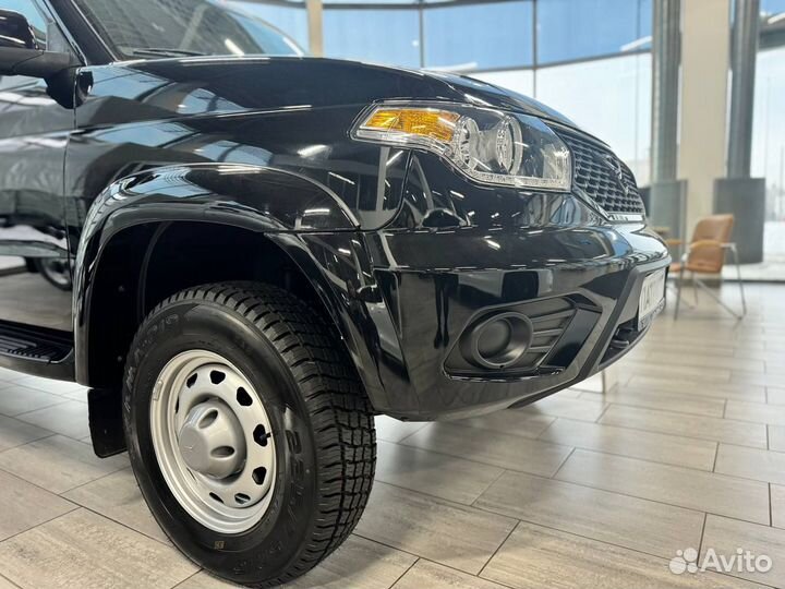 УАЗ Patriot 2.7 МТ, 2024