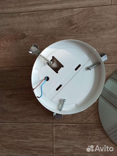 Светильник настенный