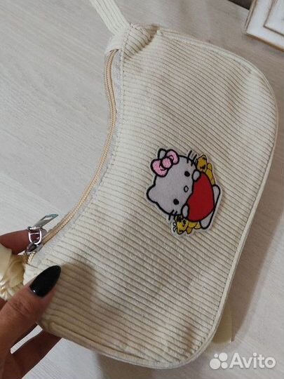 Новая детская сумочка Hello Kitty