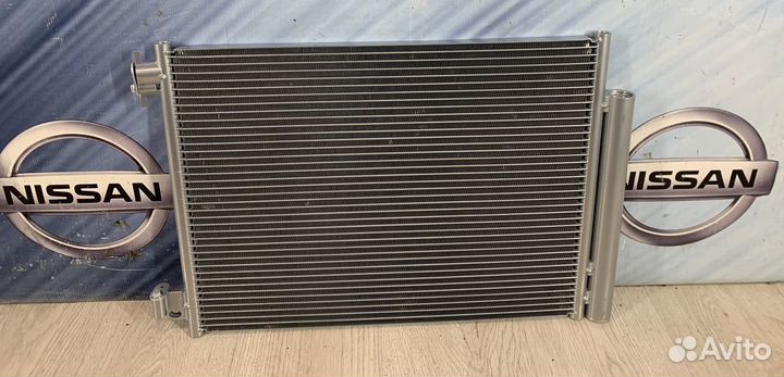 Радиатор кондиционера Nissan terrano D10