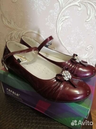 Туфли детские 36 размер новые