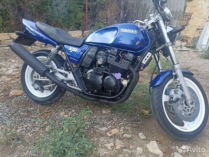Yamaha xjr 400