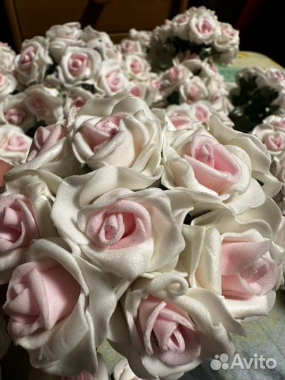 Букеты цветов (розочки) декоративные