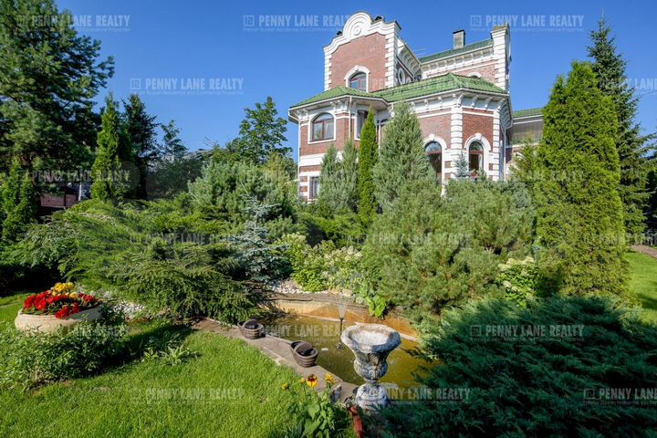 Коттедж 650 м² на участке 16 сот.