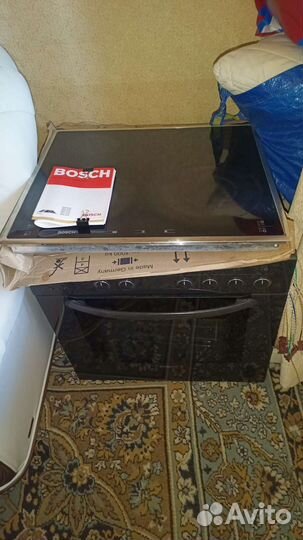 Духовой шкаф и варочная панель Bosch HEN 3561