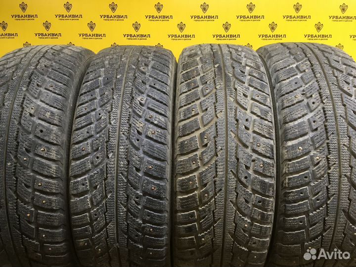 Kumho I'Zen RV Stud KC16 235/65 R17 108Q