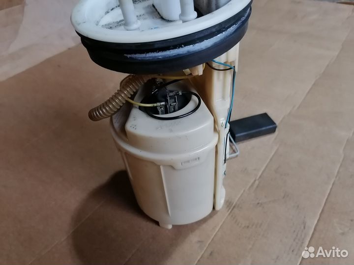 Топливный насос VW Golf 4,VAG 1J0919051H