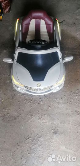 Детский электромобиль