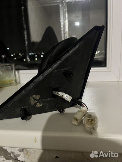 Зеркало правое приора 2 заднего вида