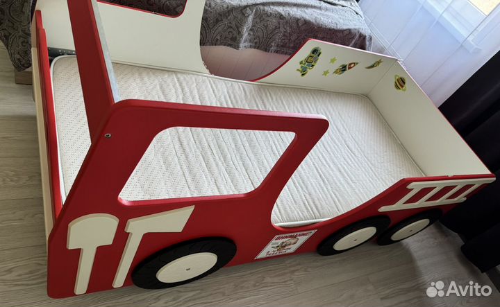 Кровать машина для мальчика