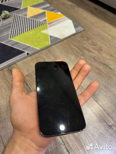 iPhone 15 Pro, 256 ГБ