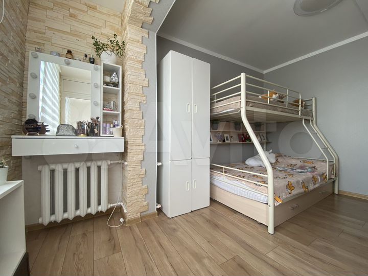 3-к. квартира, 60 м², 4/5 эт.