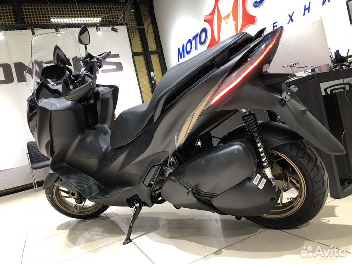 Скутер Zontes ZT350-E Зонтес