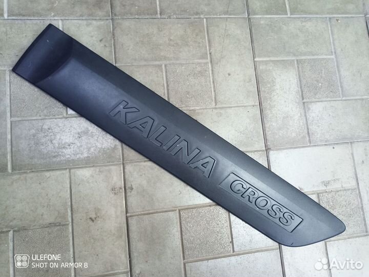 Молдинг двери Лада Калина cross