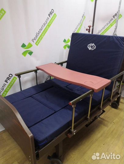 Медицинская кровать кмр-01 с туалетом