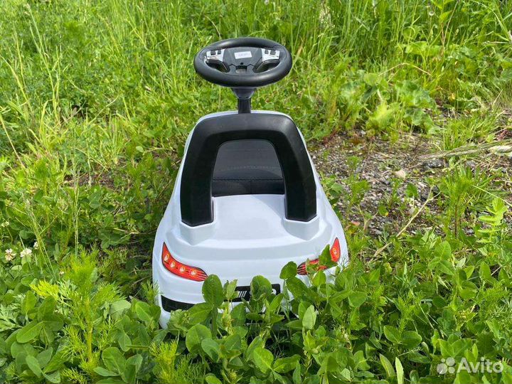 Машинка каталка толокар