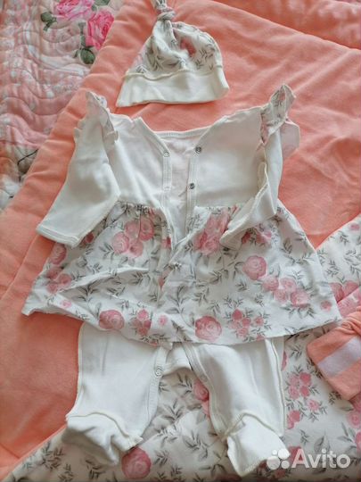 Комплект на выписку для девочки весна, осень