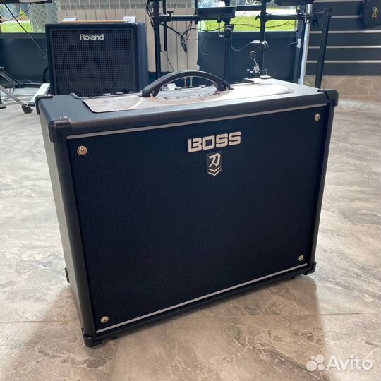 Гитарный комбоусилитель Boss Katana-100 MK2