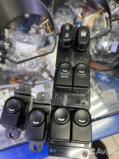 Блок управления стеклоподьемников hyundai solaris