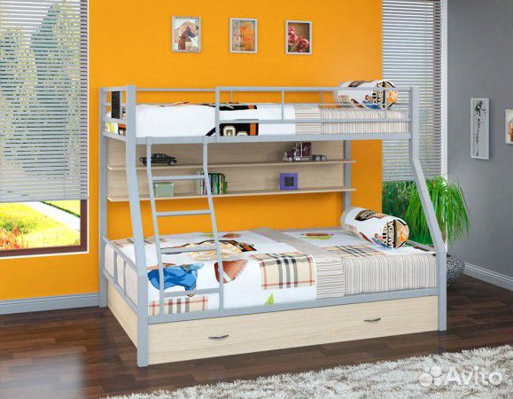Двухъярусная кровать