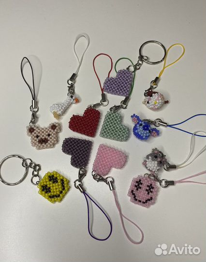 Украшения и амигуруми из бисера