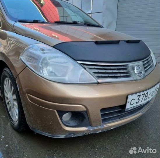 Дефлектор капота Nissan Tiida 2004-2013