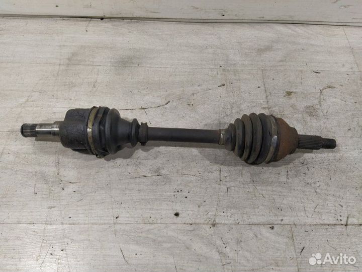 Привод передний левый Ford Mondeo 3 (00-07) 2.0L