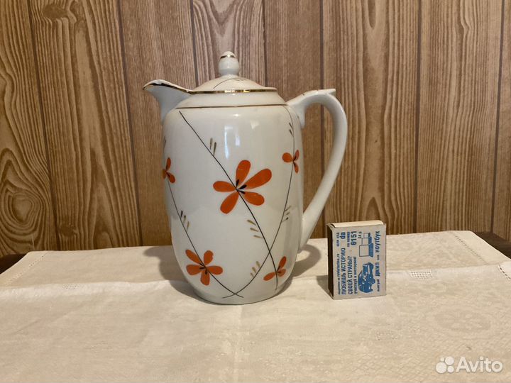 Кофейник Вербилки, графин Под реставрацию