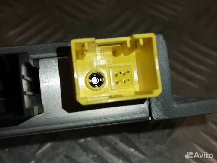 Подушка безопасности BMW 7 E65/E66/E67 2005